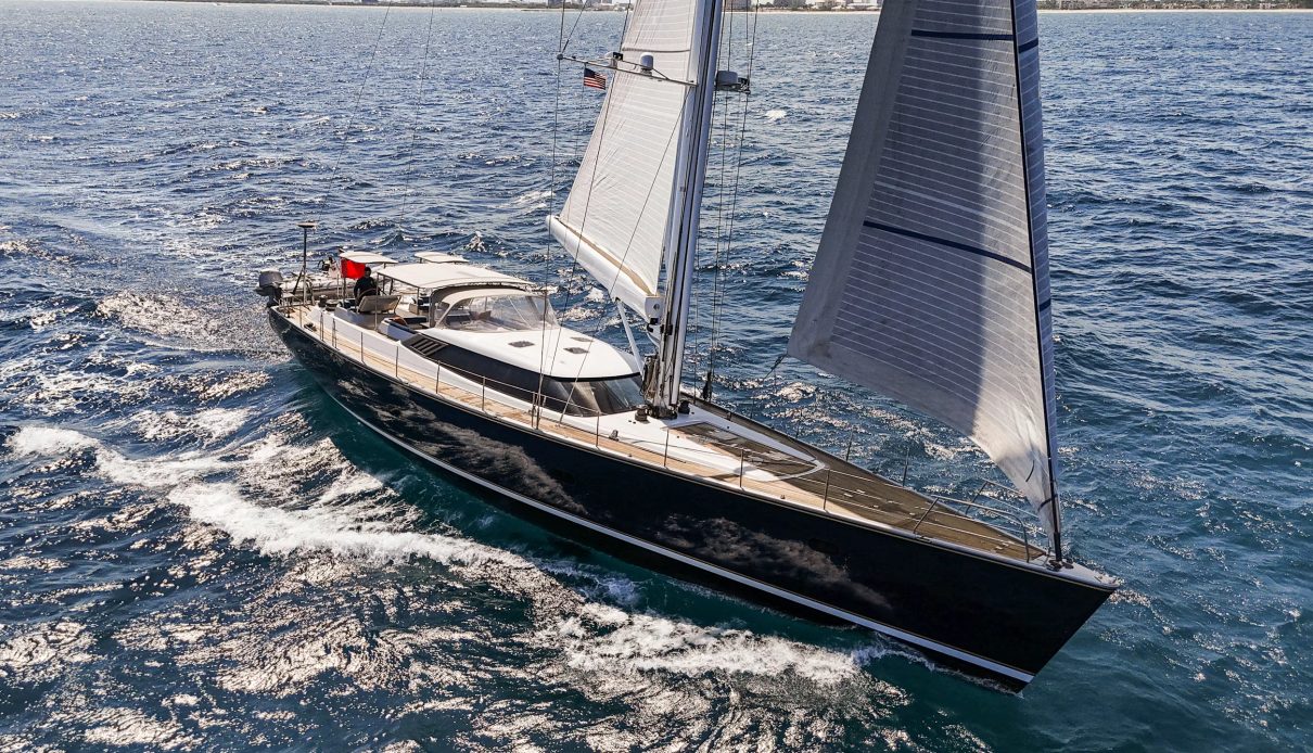 Assai yacht, Alia Yacht
