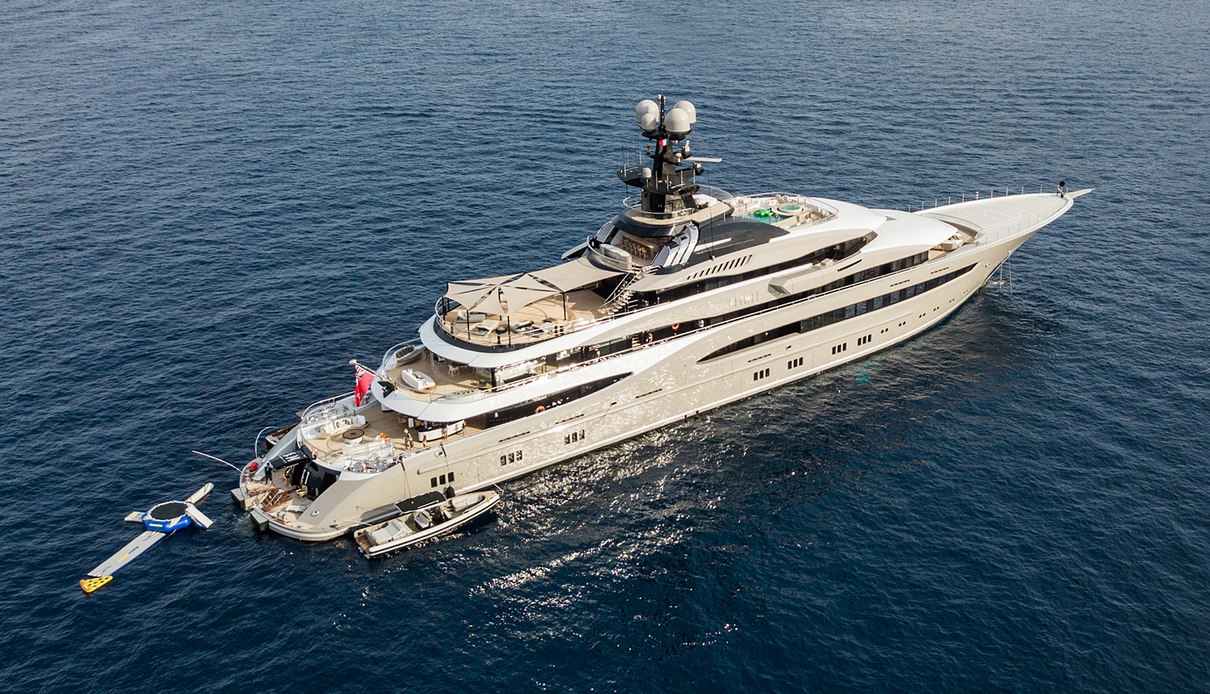 Whisper yacht, Lurssen