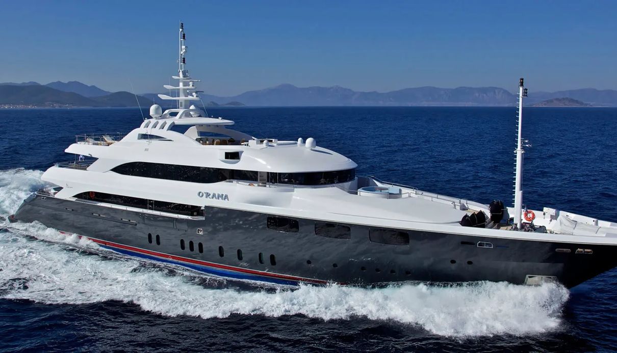 Mia Rama yacht, Golden Yachts