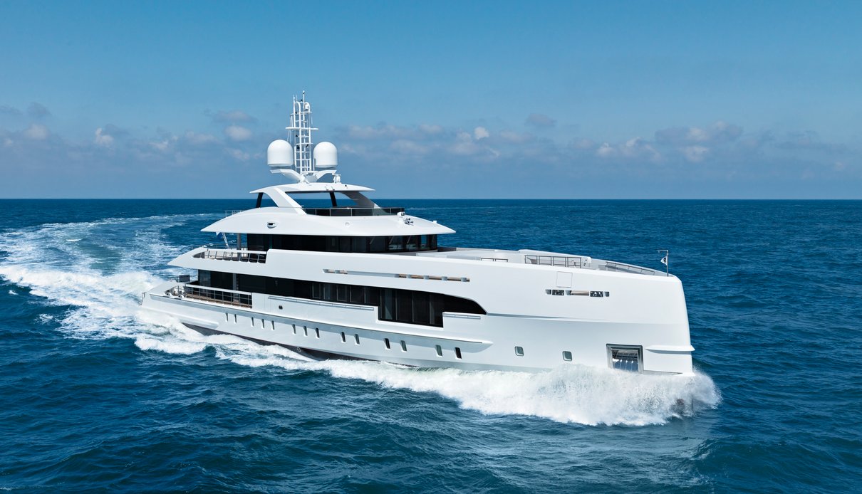 Ela yacht, Heesen