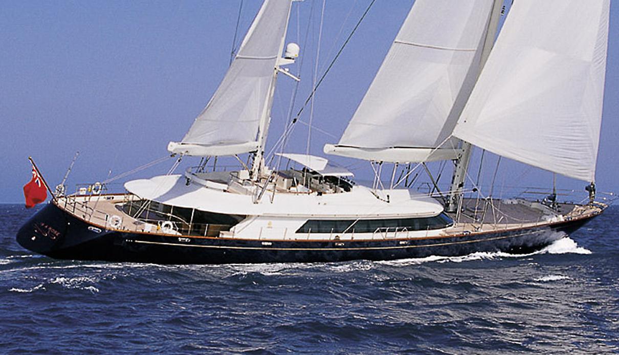 Is A Rose yacht, Perini Navi