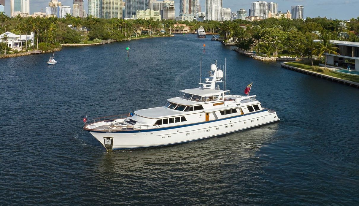 Shepsl XII yacht, Burger Boat