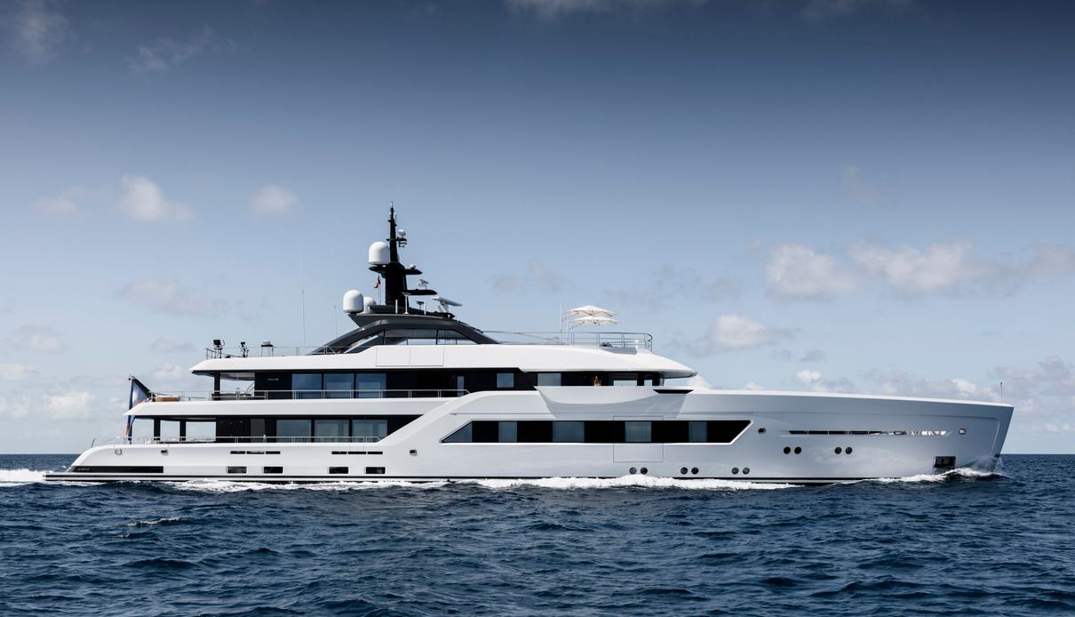 Entourage yacht, Amels