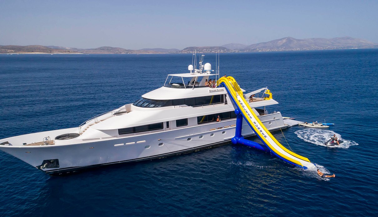 Endless Summer yacht, Westport Yachts
