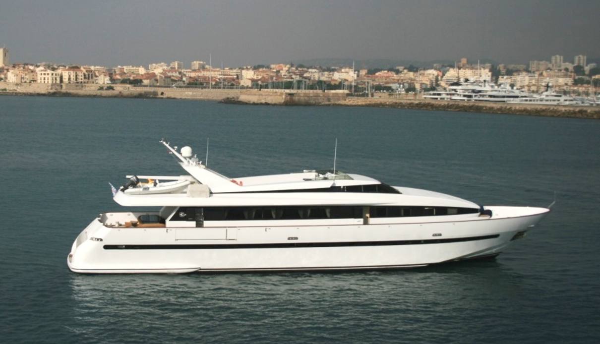 Axella yacht, Eurocraft Cantieri Navali