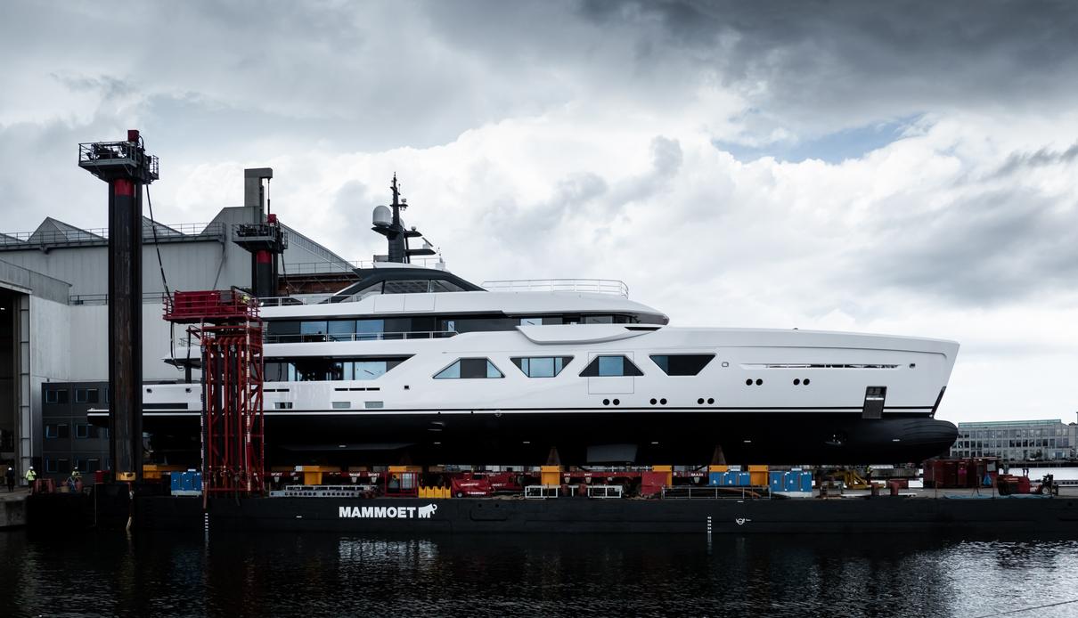 Amels 6008 yacht, Amels