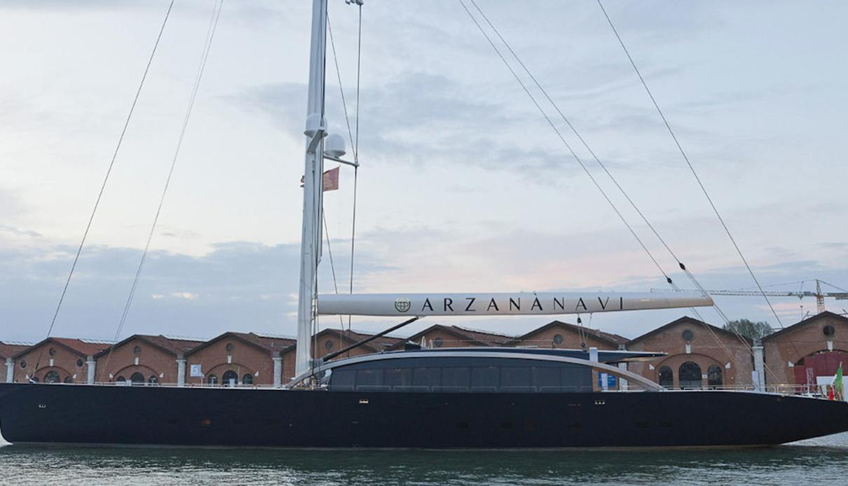 Nativa yacht, Arzana Navi