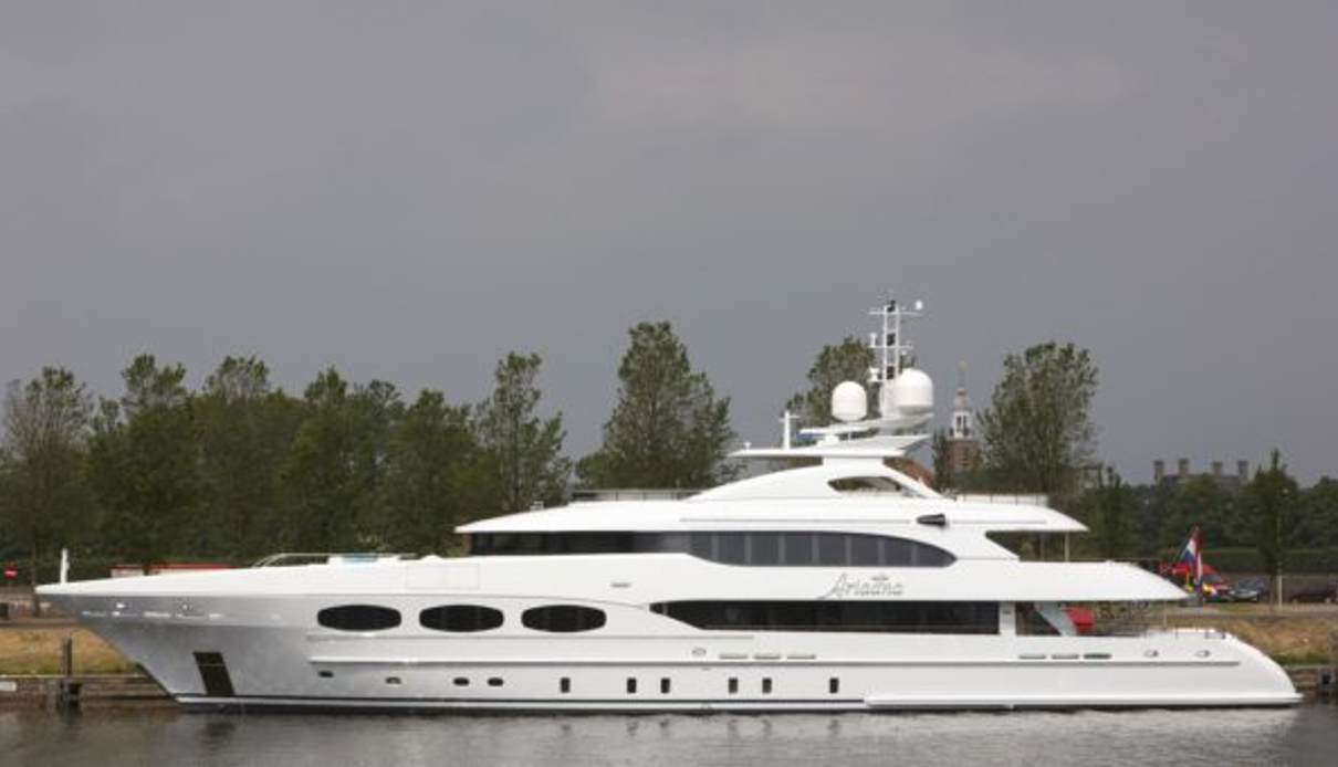 Crystalady yacht, Heesen