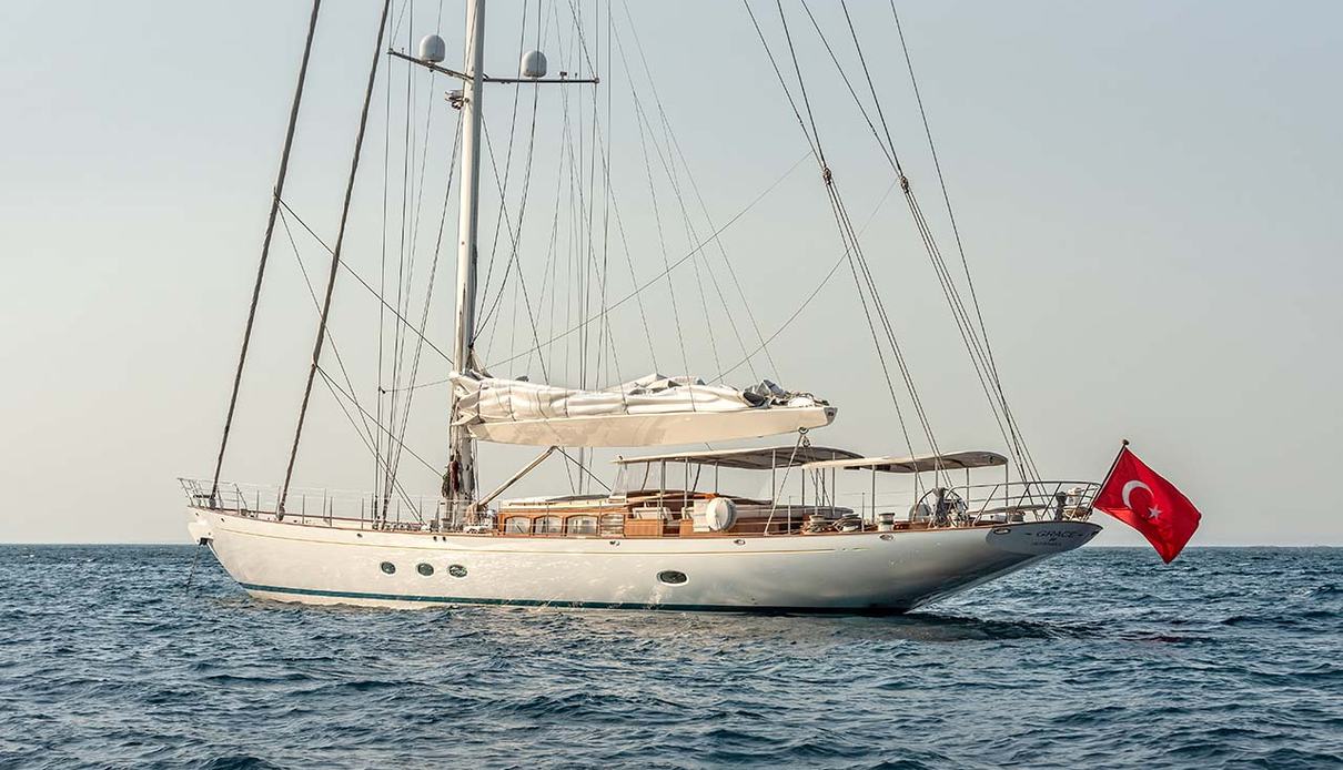 Grace III yacht, SES Yachts