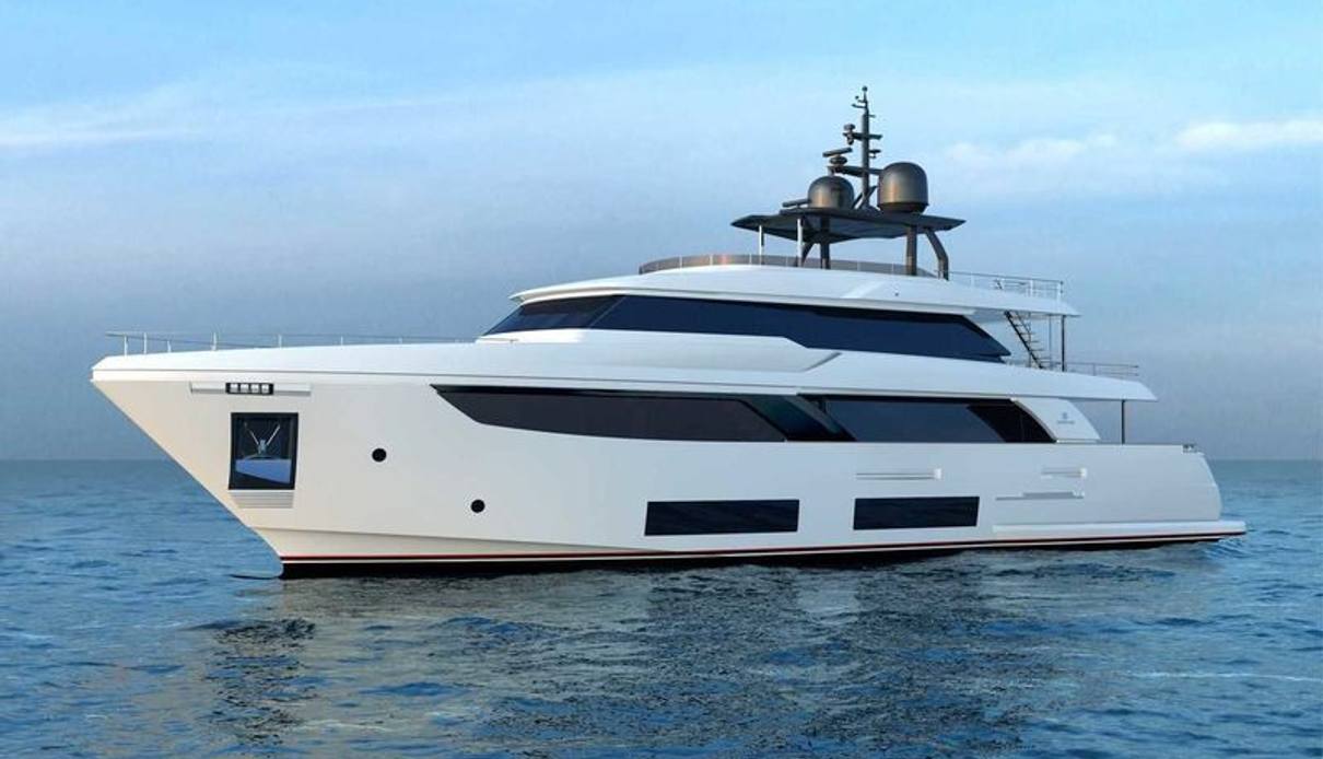 Felix yacht, Custom Line