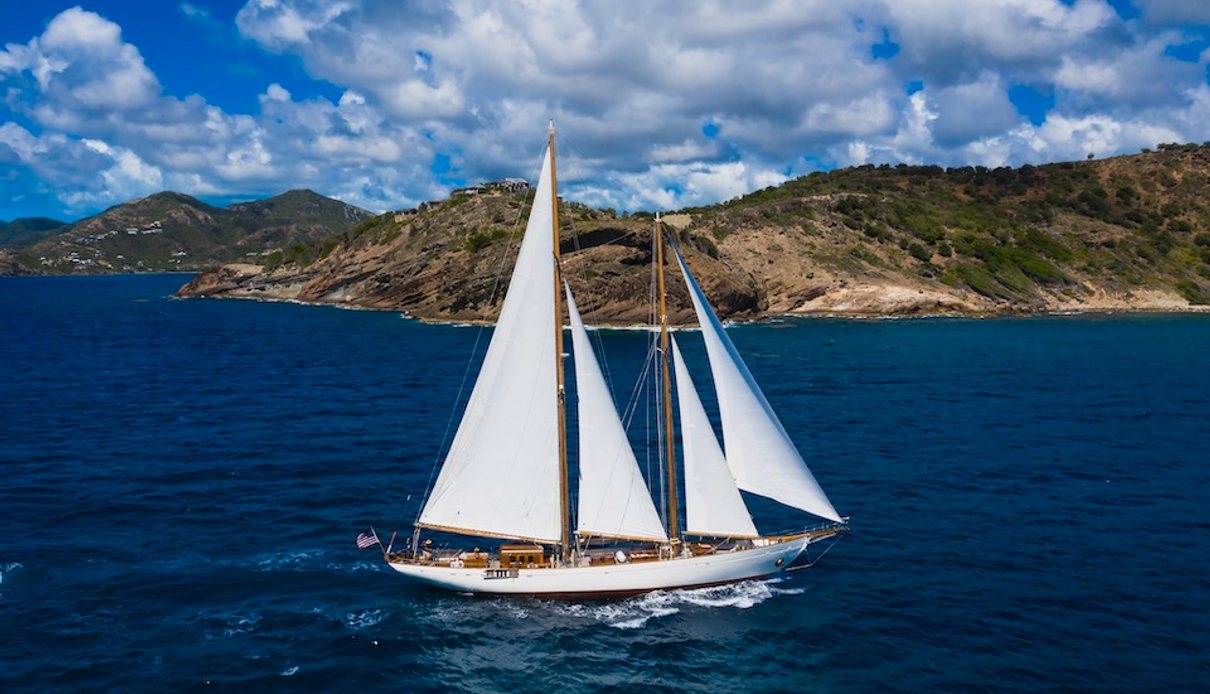 Eros yacht, Brooke Marine