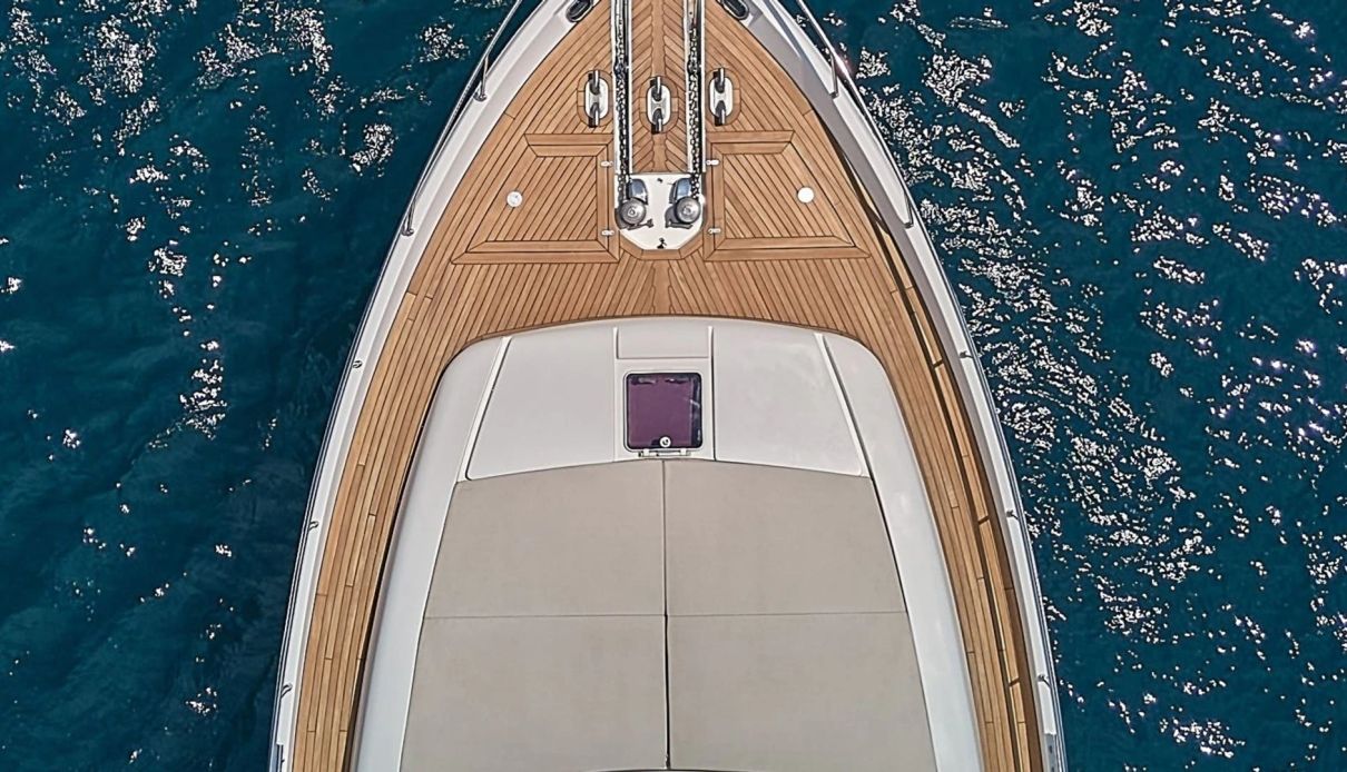 Gans yacht, Ferretti Yachts