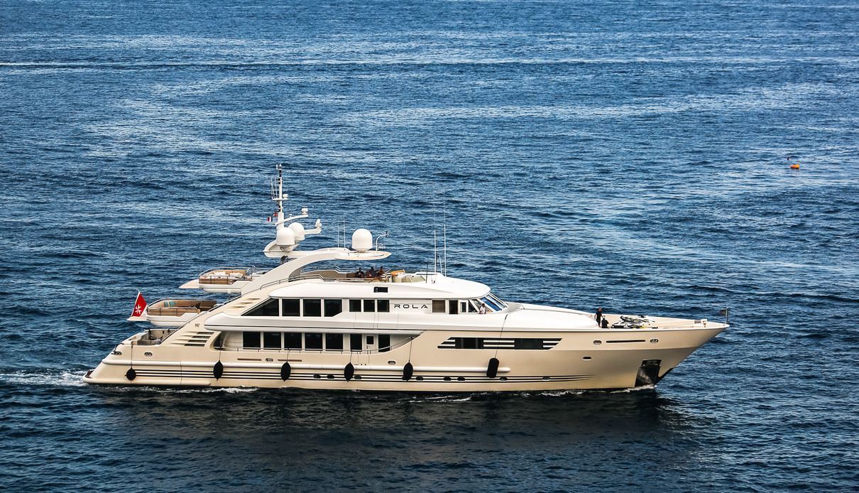 Christopher yacht, ISA Yachts