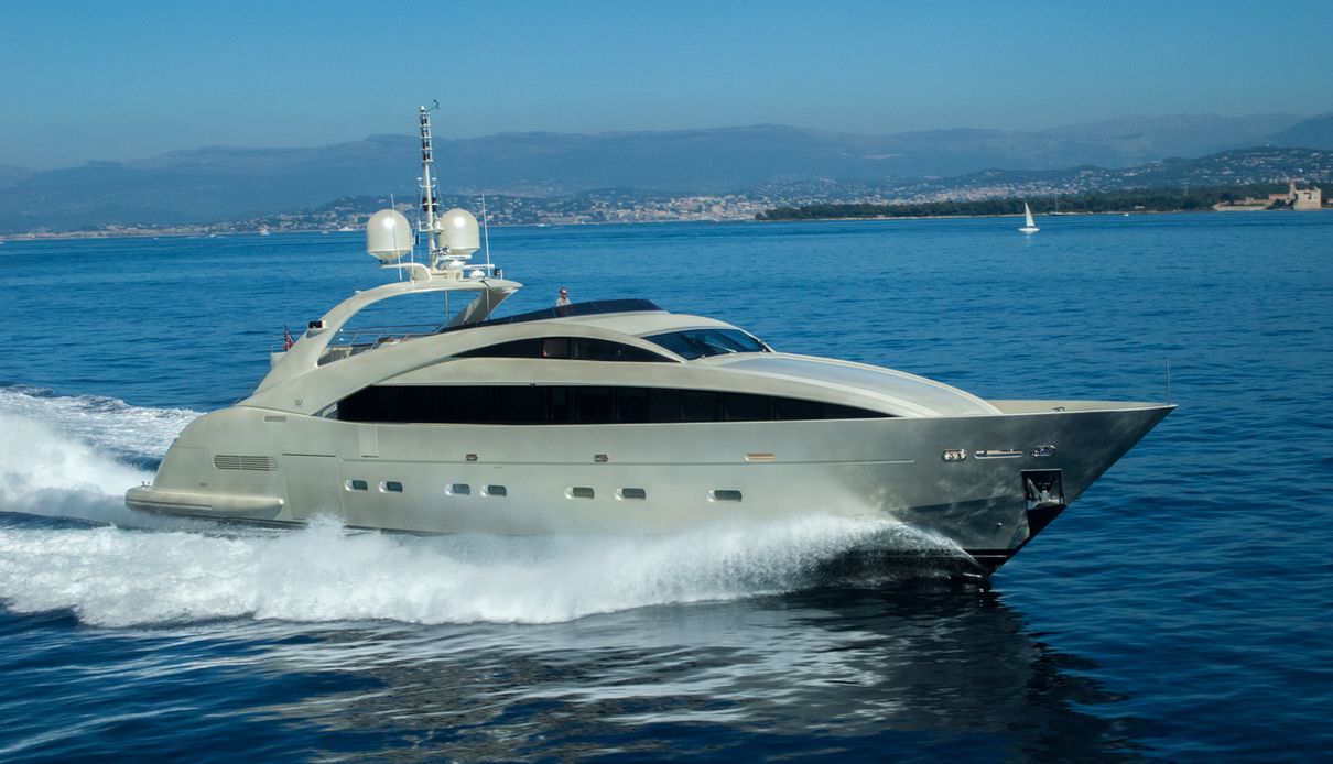 Plan B of Freedom yacht, ISA Yachts