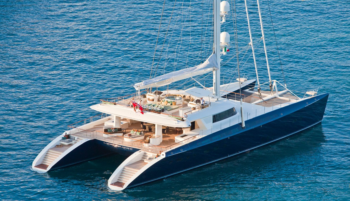 Hemisphere yacht, Pendennis