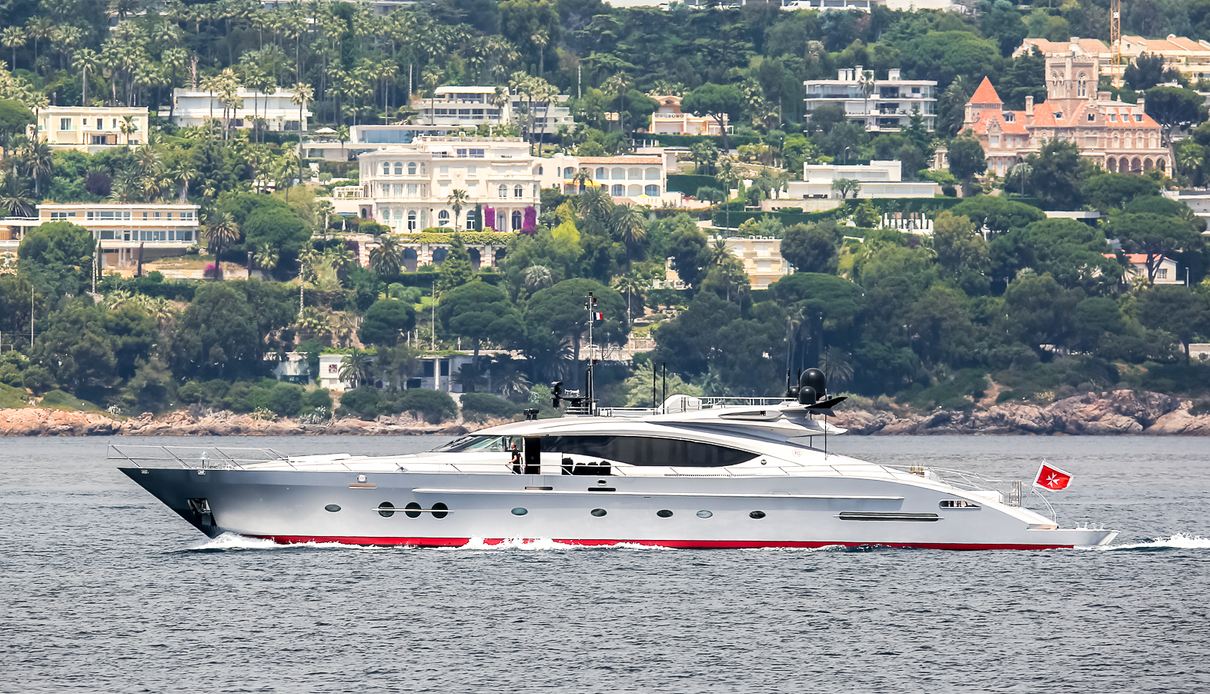 Izumi yacht, Palmer Johnson