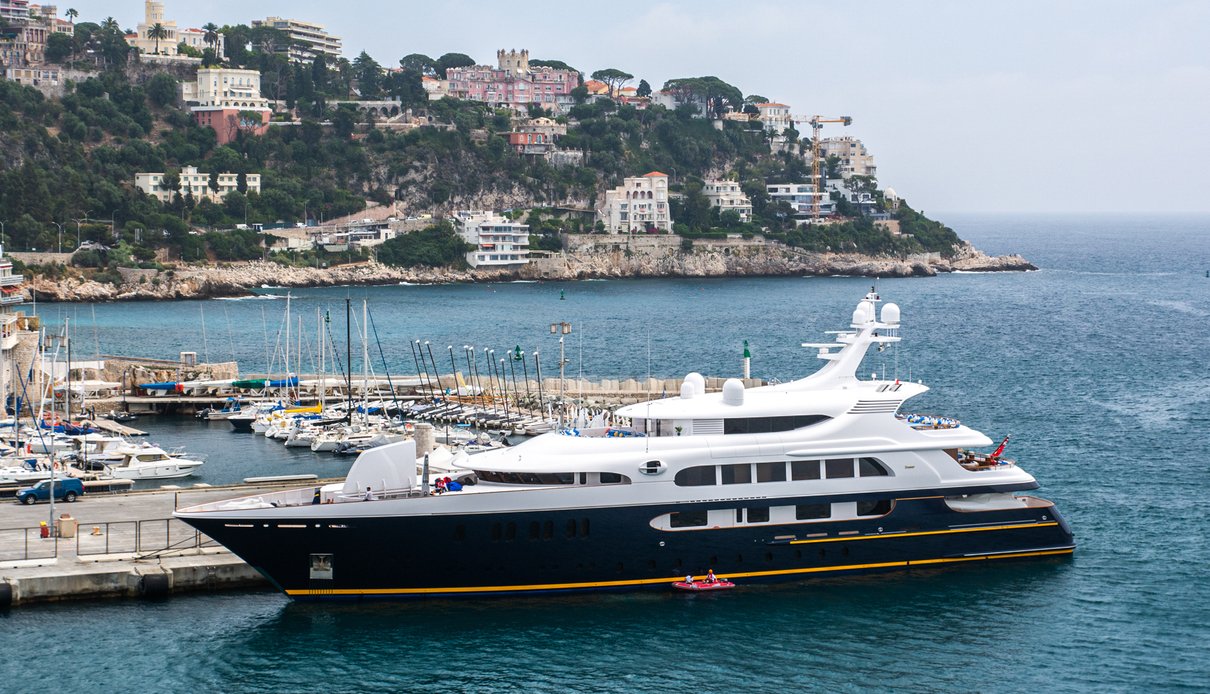 Tanusha yacht, Feadship