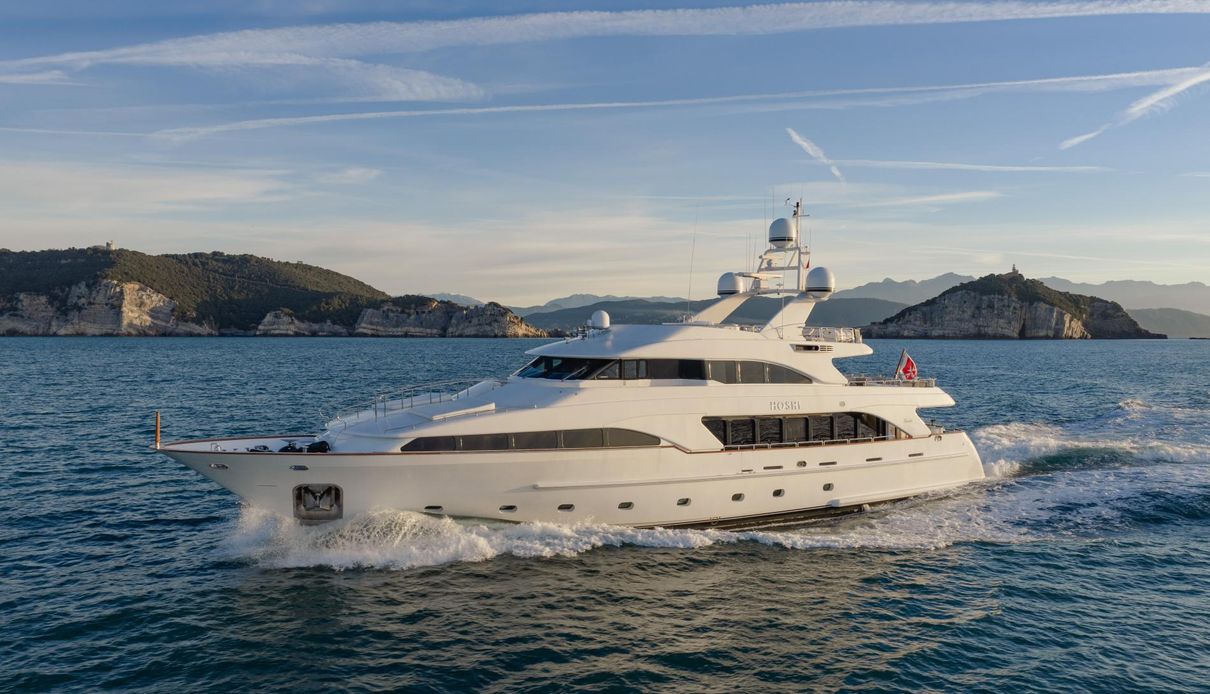 Hoshi yacht, Benetti