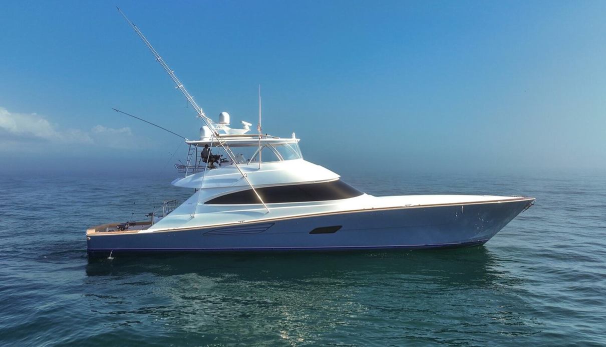 Zatara yacht, Viking Yachts