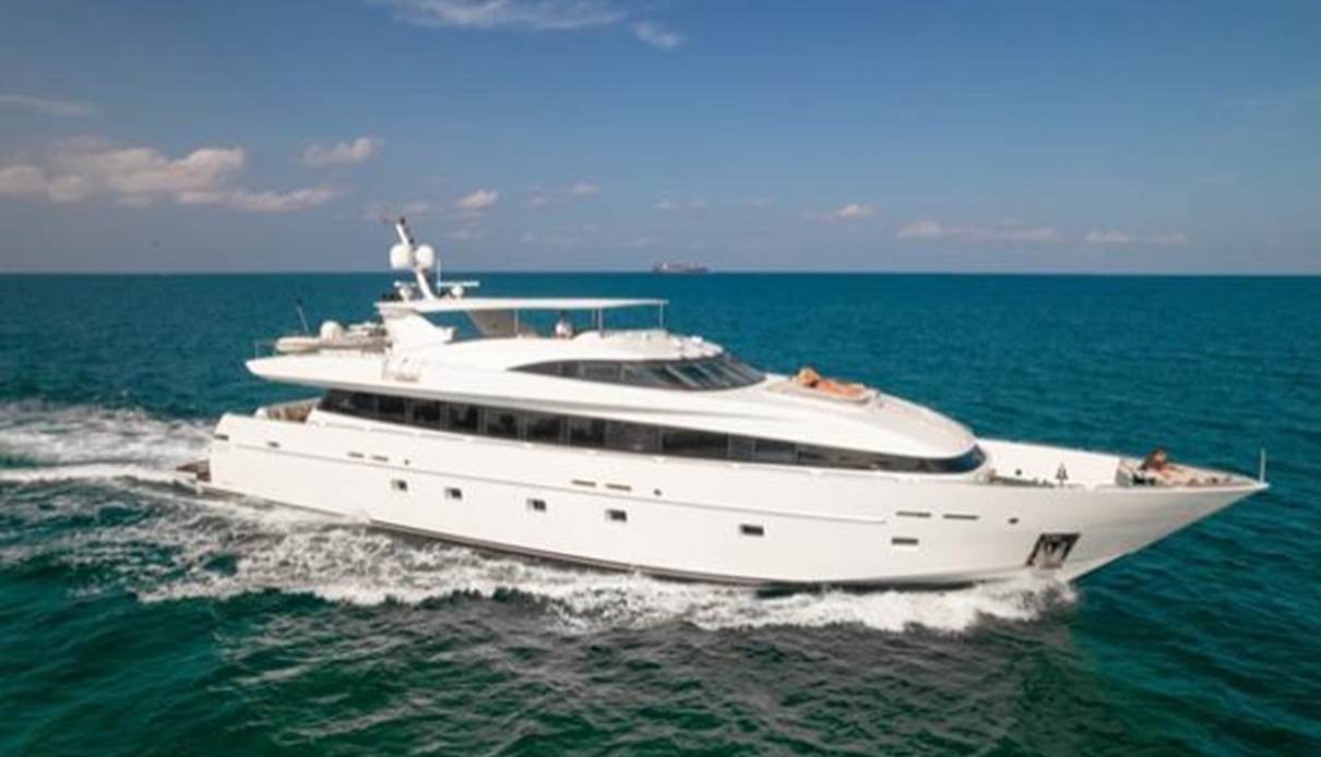 Rex yacht, Baglietto