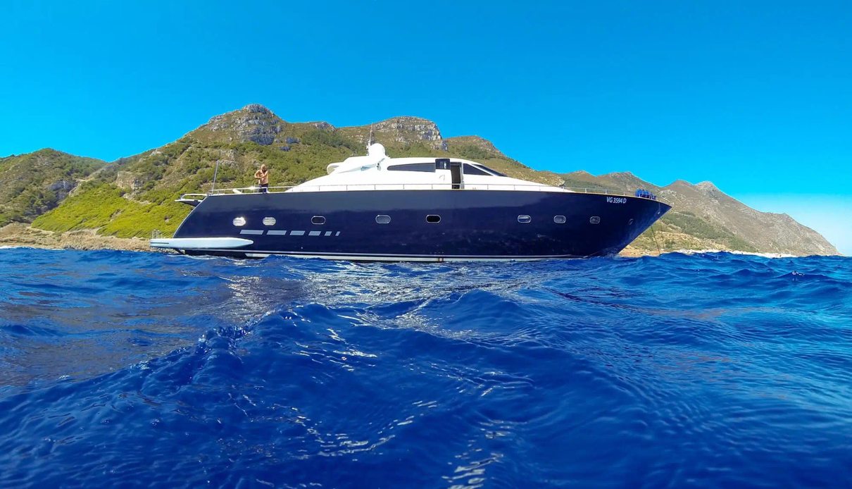 Eacos yacht, Tecnomar