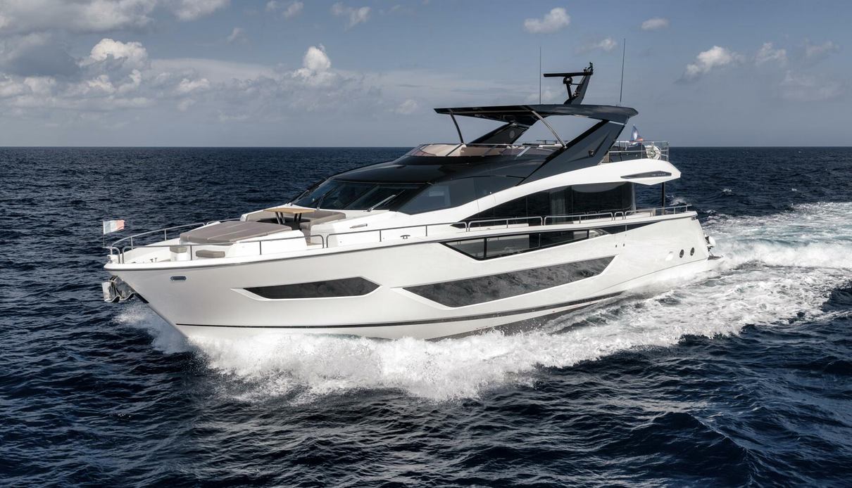 Dolce Far Niente yacht, Sunseeker