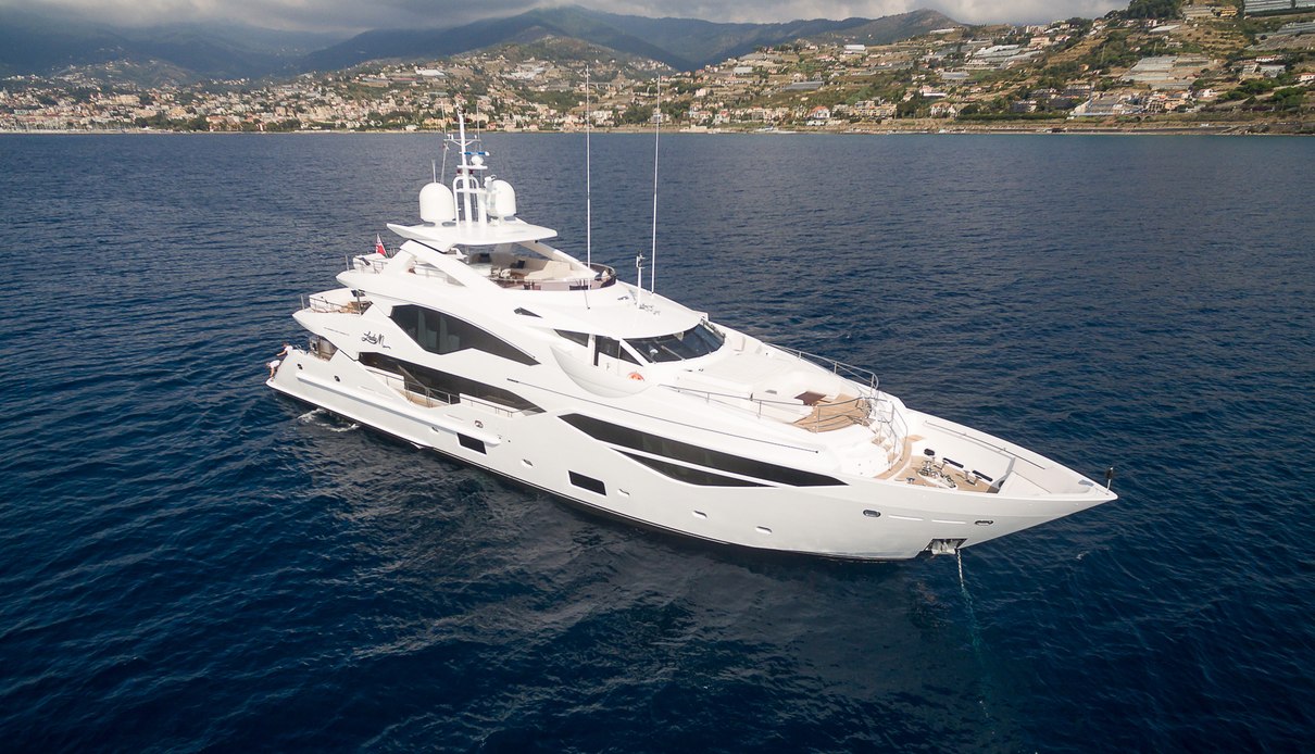 No.9 yacht, Sunseeker