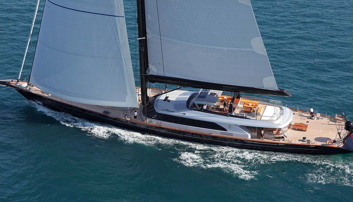 Perseus3 yacht, Perini Navi