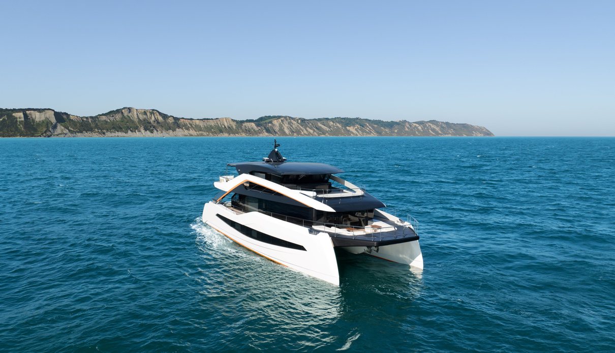 Acali yacht, Wider Yachts