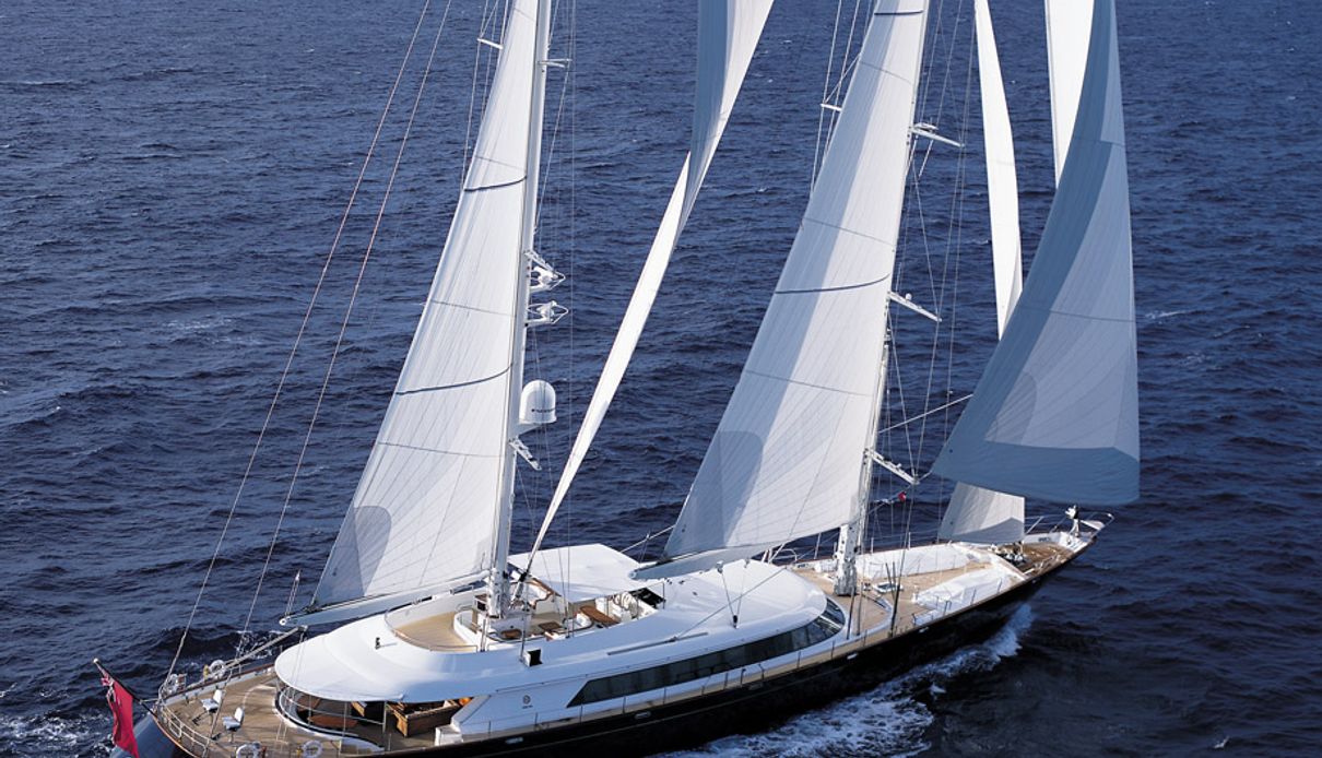 Almyra II yacht, Perini Navi