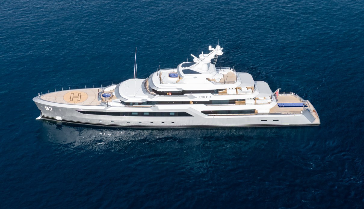 Valor yacht, Feadship