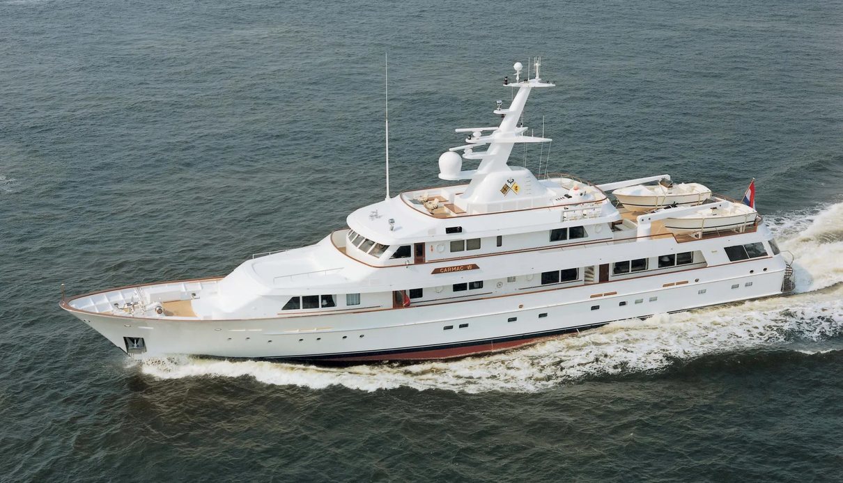 Drama Queen yacht, Feadship