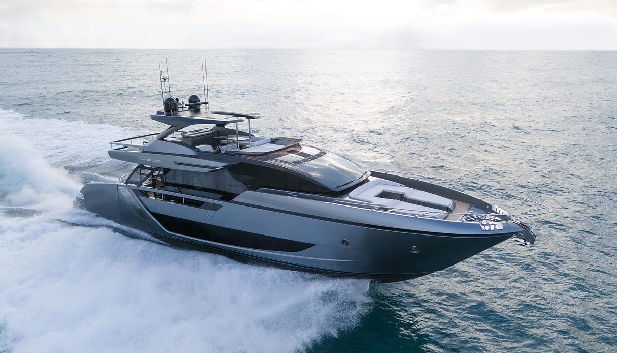 Bella VIII yacht, Riva