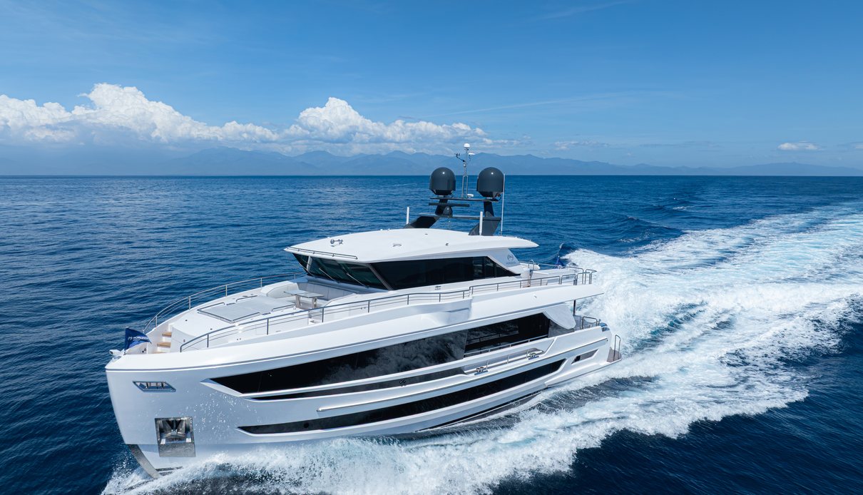 Horizon FD80 /15 yacht, Horizon