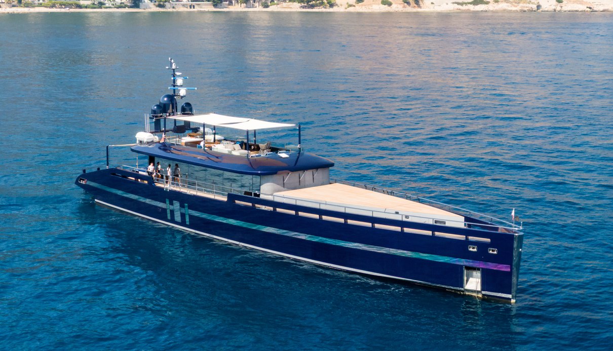 Blade II yacht, MMGI Shipyard