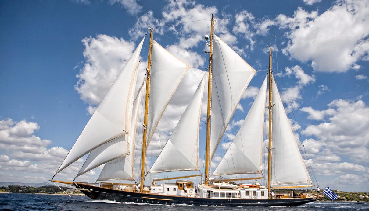 Fleurtje yacht, De Vries Lentsch