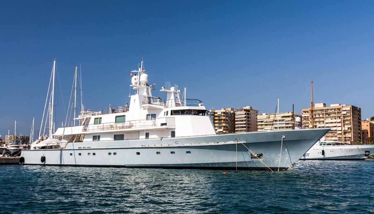 Ronin yacht, Lurssen