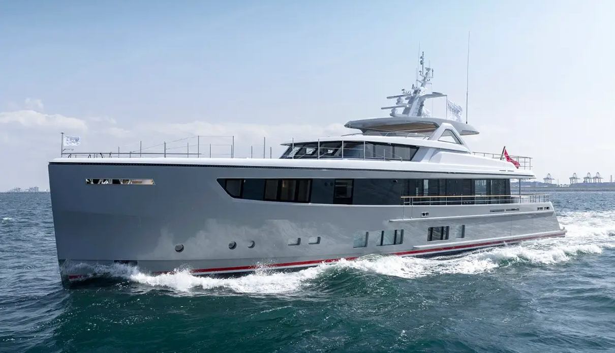 My Lady yacht, Mulder 