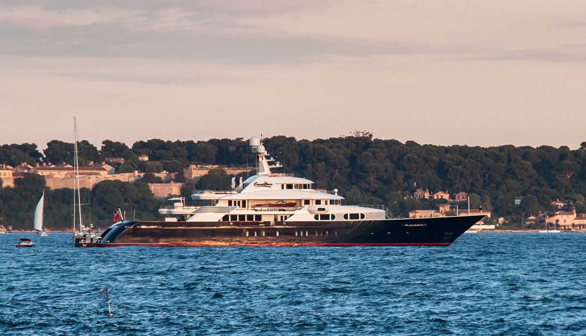 Cocoa Bean yacht, Trinity Yachts