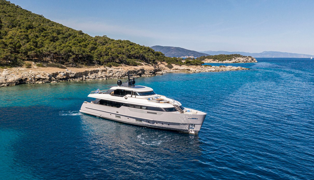 Fatsa yacht, Sanlorenzo