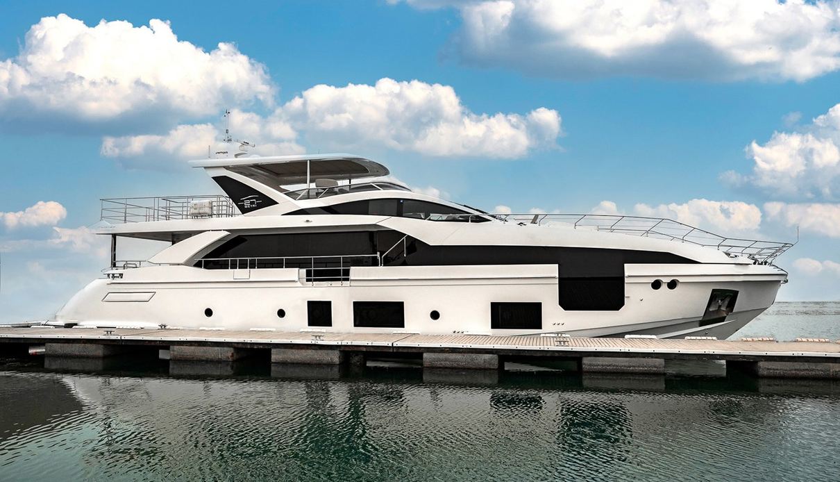 Ana yacht, Azimut