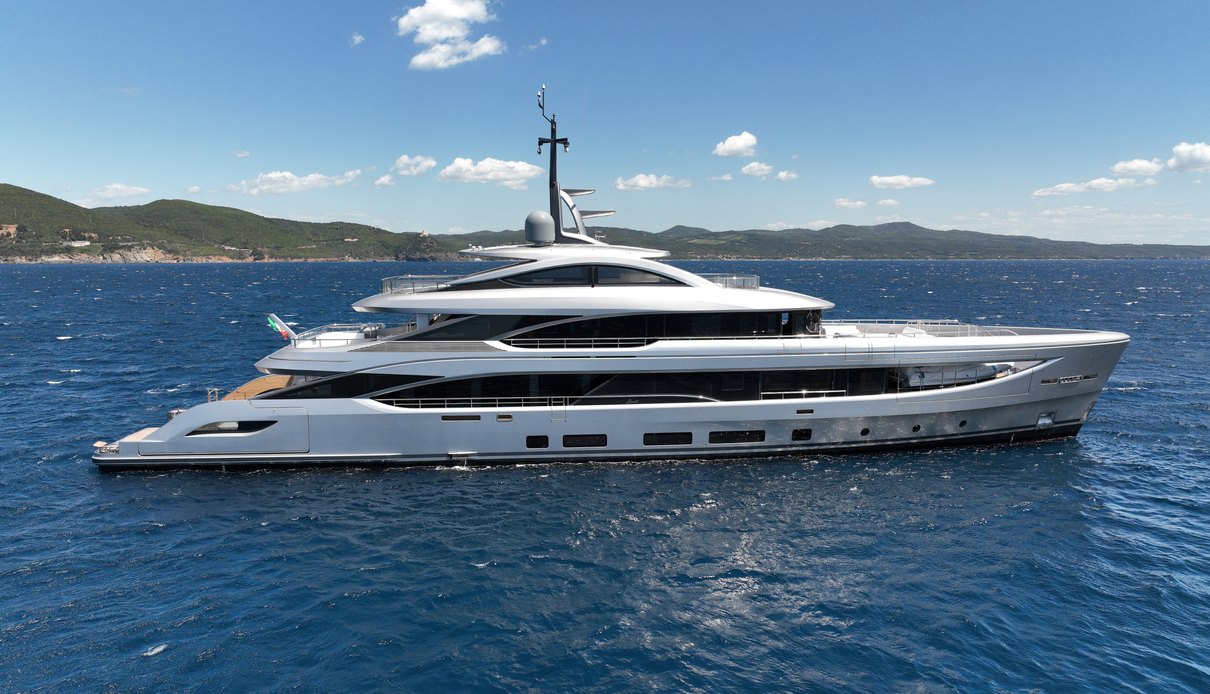 Perseverance yacht, Benetti