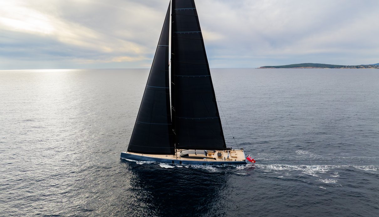 Sarissa yacht, Royal Huisman