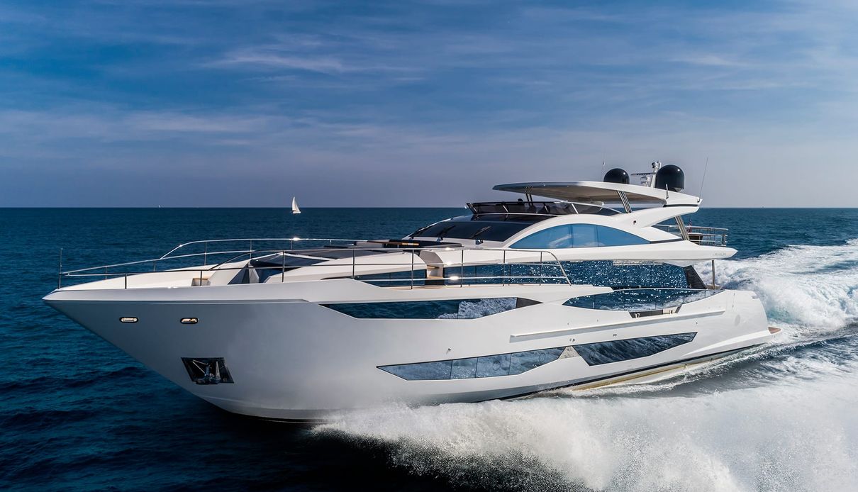Elysium yacht, Pearl Yachts