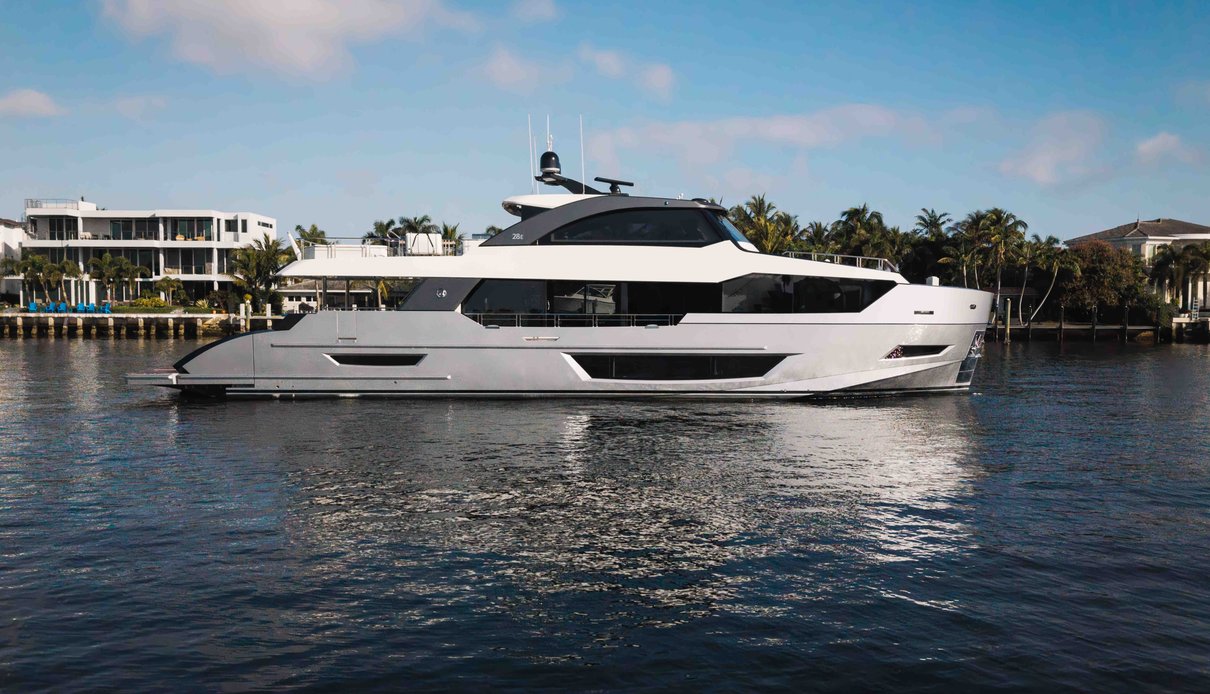 Ocean Alexander 28E/05 yacht, Ocean Alexander