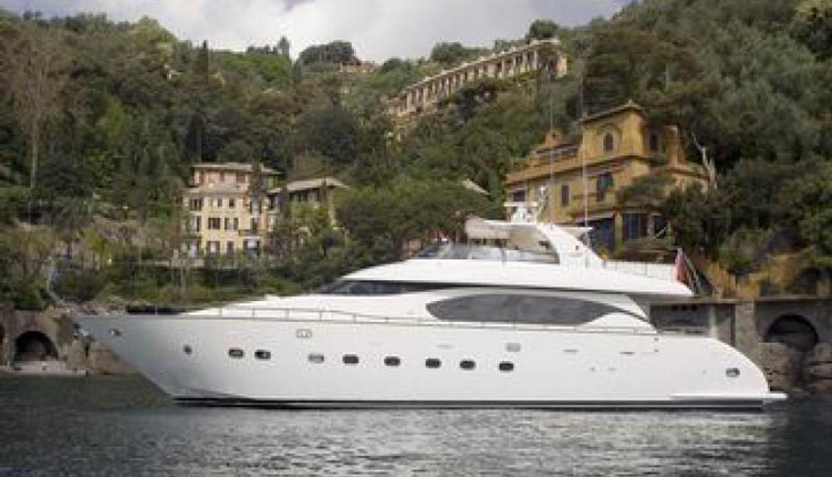 Cento yacht, Fipa - Maiora