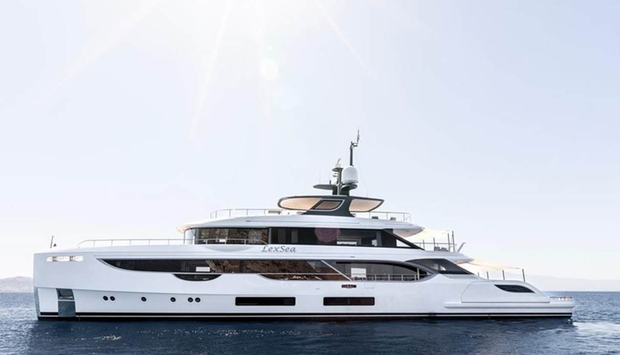 Lexsea yacht, Benetti