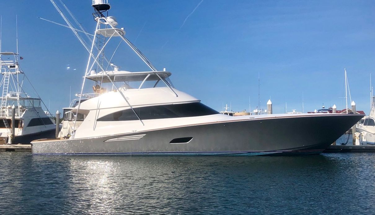 Cat 5 yacht, Viking Yachts