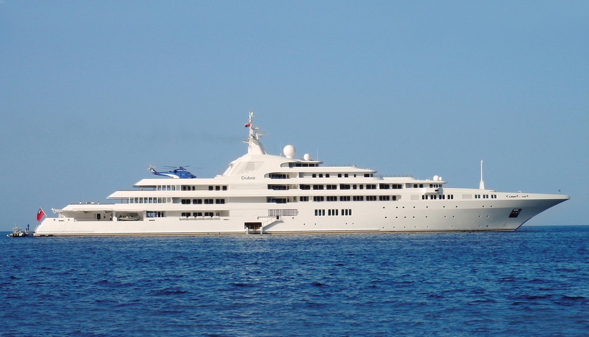 Dubai yacht, Platinum Yachts