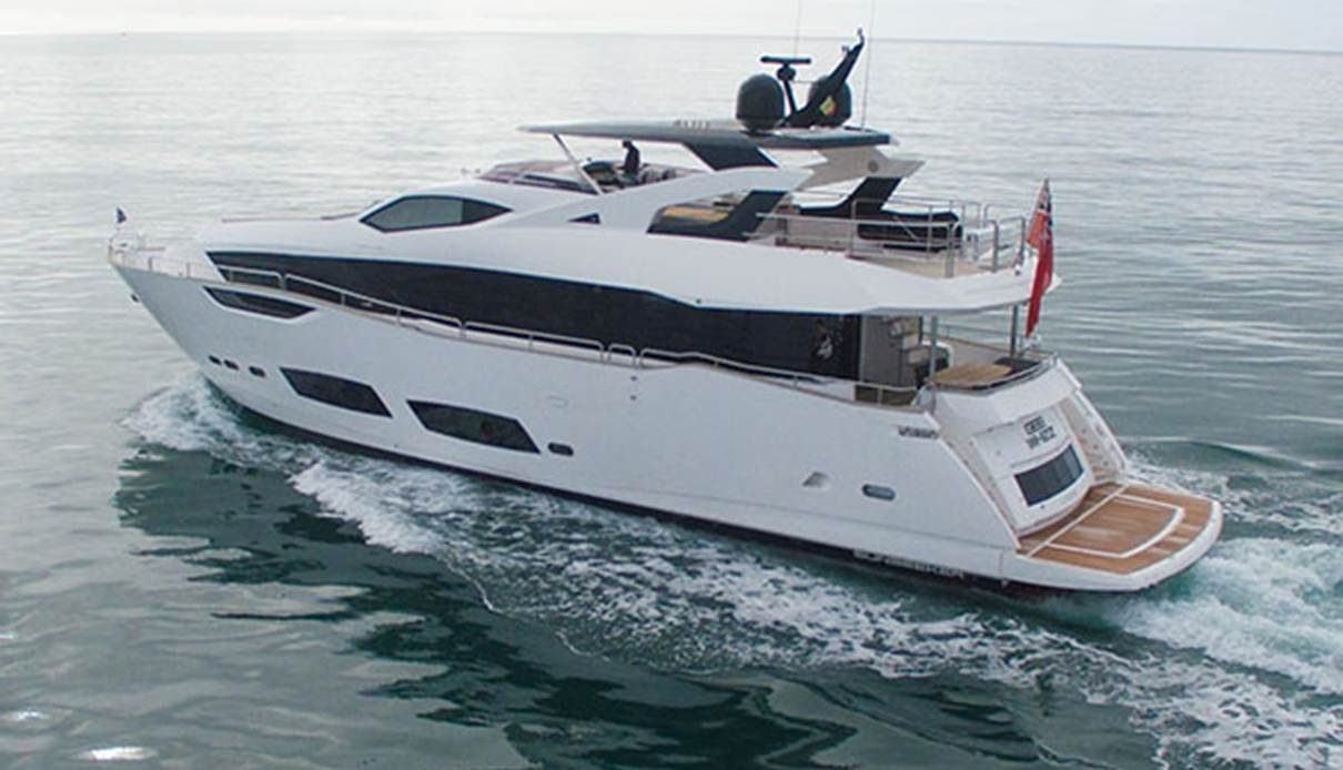 Gee Whizz of London yacht, Sunseeker